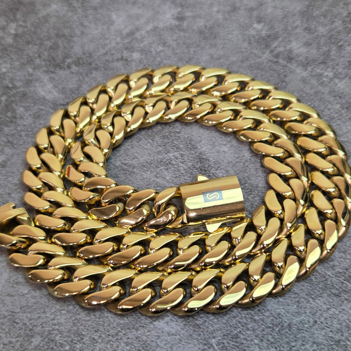Necklaces & Chains