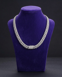 Showtime Gems velvet product photo