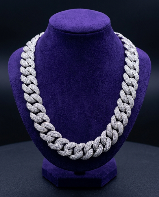Showtime Gems velvet product photo