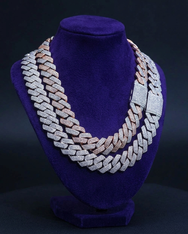 Showtime Gems velvet product photo
