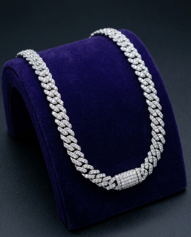 Showtime Gems velvet product photo
