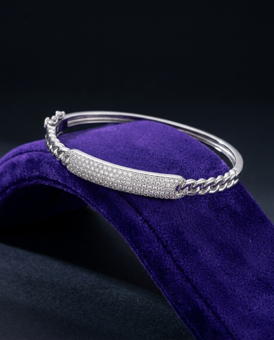 Showtime Gems velvet product photo