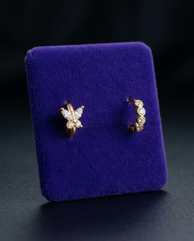 Showtime Gems velvet product photo