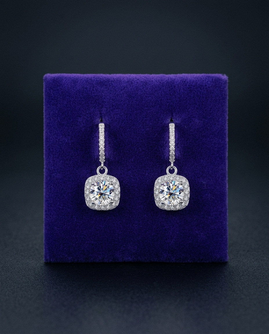 Showtime Gems velvet product photo