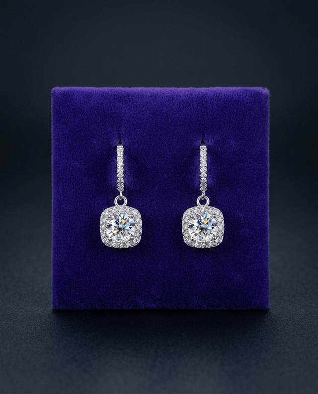 Showtime Gems velvet product photo