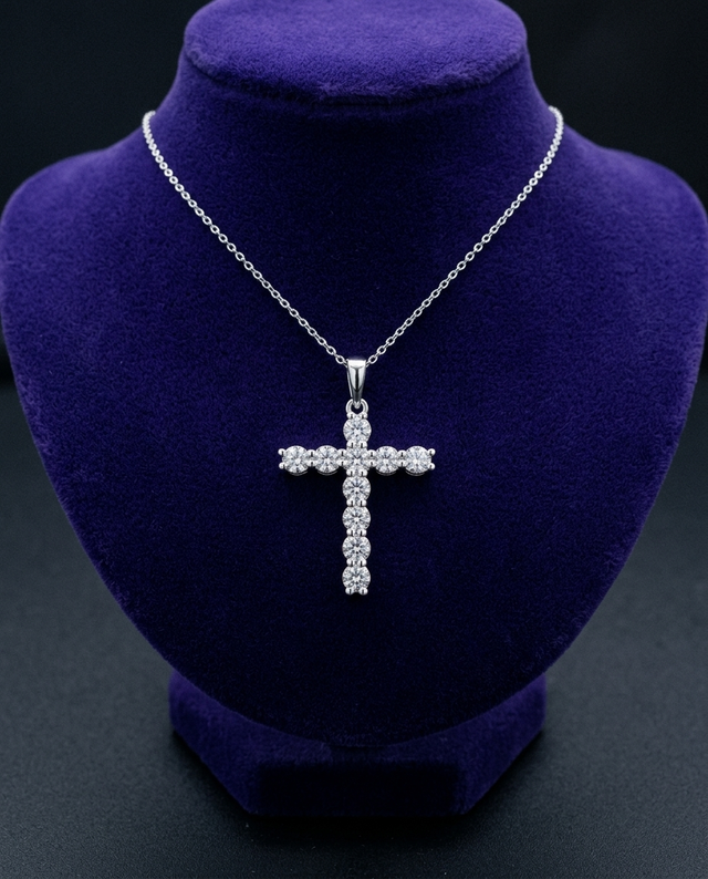 Showtime Gems velvet product photo