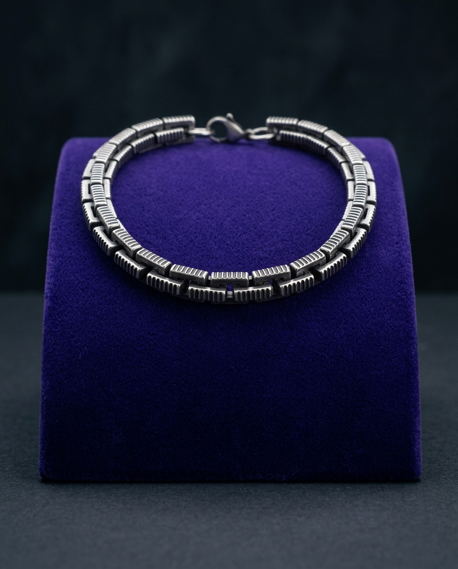 Showtime Gems velvet product photo
