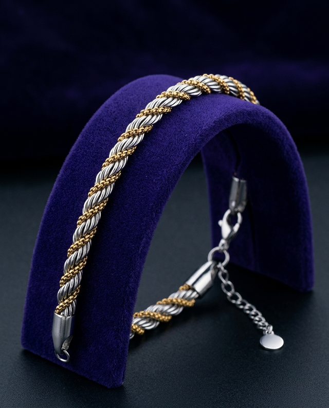 Showtime Gems velvet product photo